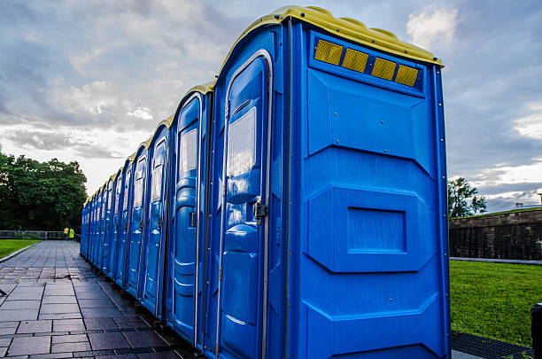 Best Affordable porta potty rental  in Pleasanton, TX